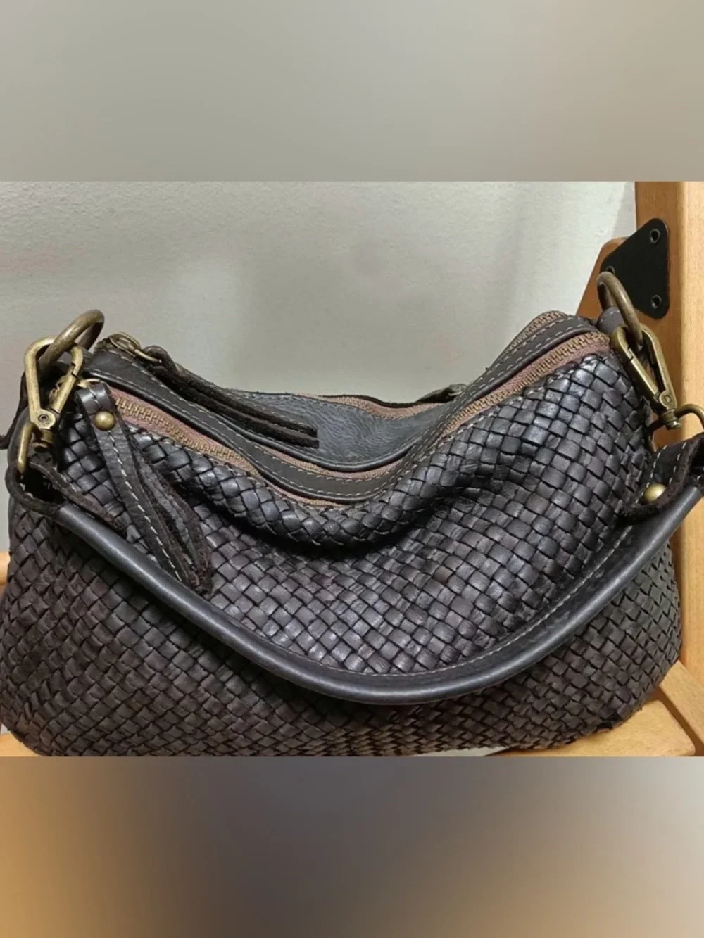 Brown Italian leather woven handbag ItalyLeatherFashion